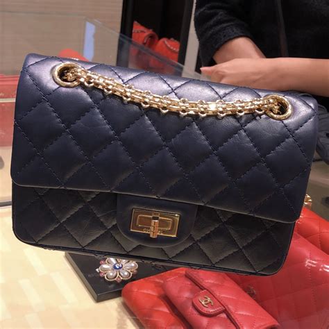 chanel mini reissue 2019